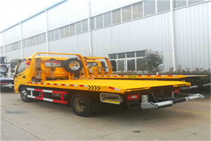 金华附近拖车救援搭电